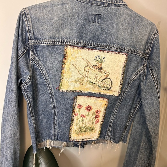 GAP Women's Blue Denim Jacket UPCYCLED - ONE OF A KIND - Picture 3 of 3